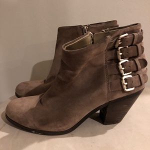 Sam Edelman suede booties in Sand. Size 7.5